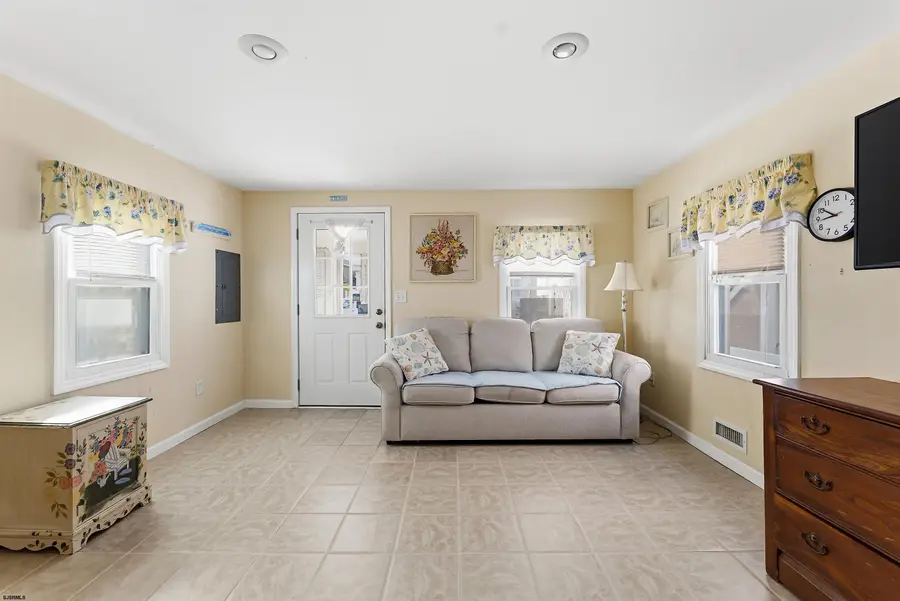 2912 Asbury Ave, Ocean City, NJ 08226-2226 - #3