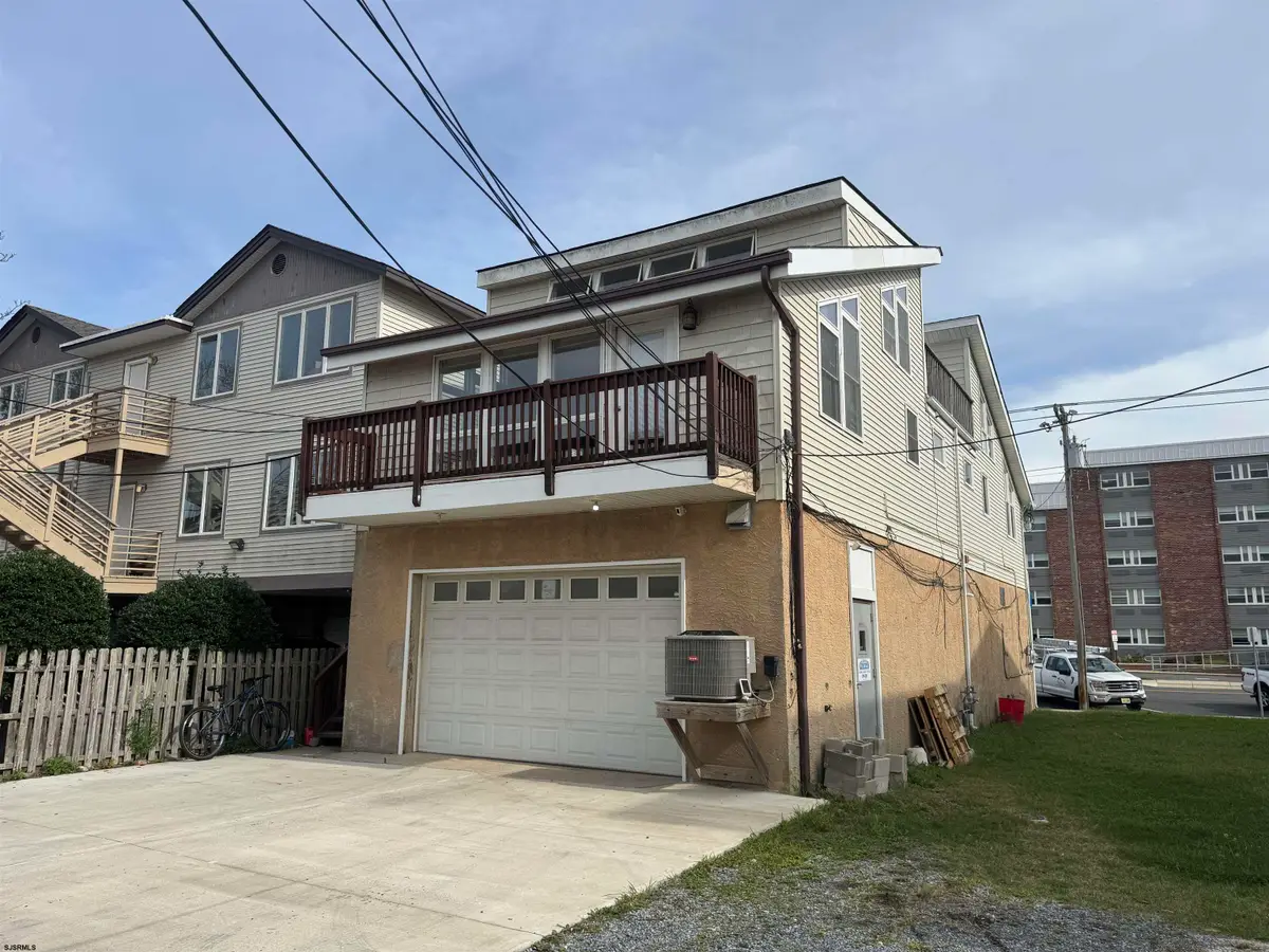630 West Ave #Top Rear unit, Ocean City, NJ 08226 - #1