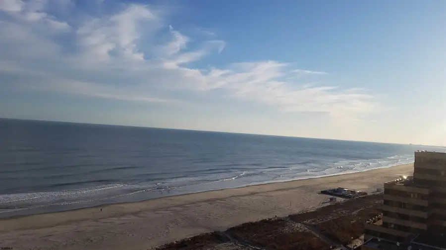 2715 Boardwalk Ave #1410, Atlantic City, NJ 08401 - #3