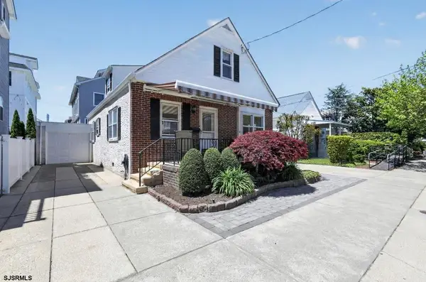 6 S Jerome Ave, Margate, NJ 08402