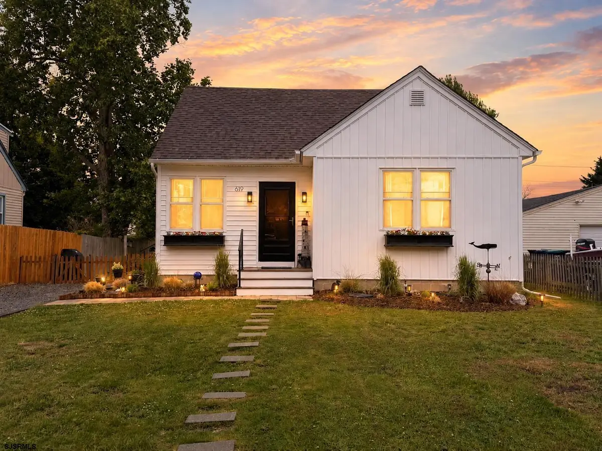 619 4th Street, Absecon, NJ 08201-9999 - #1