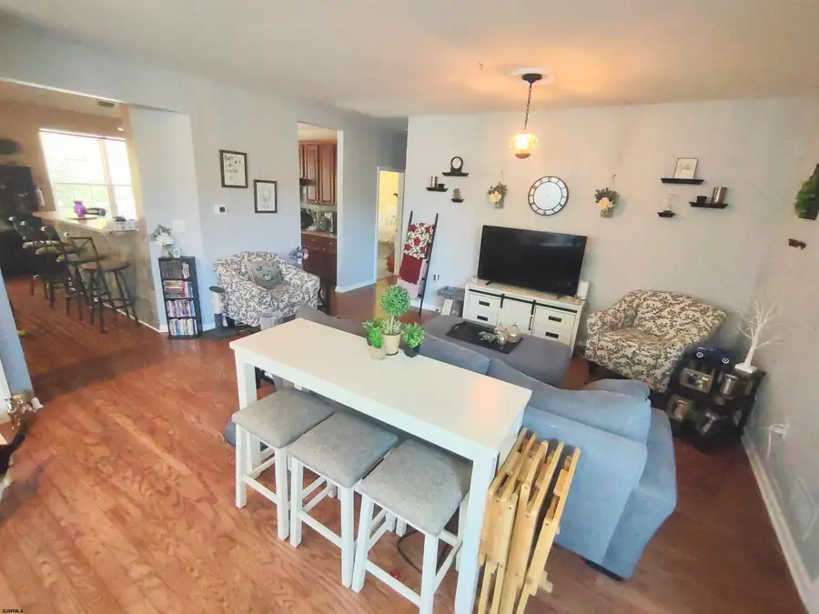 665 Cypress Point Dr, Cologne, NJ 08215 - #3