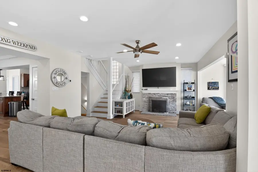 22 S Rosborough Ave, Ventnor City, NJ 08406 - #3