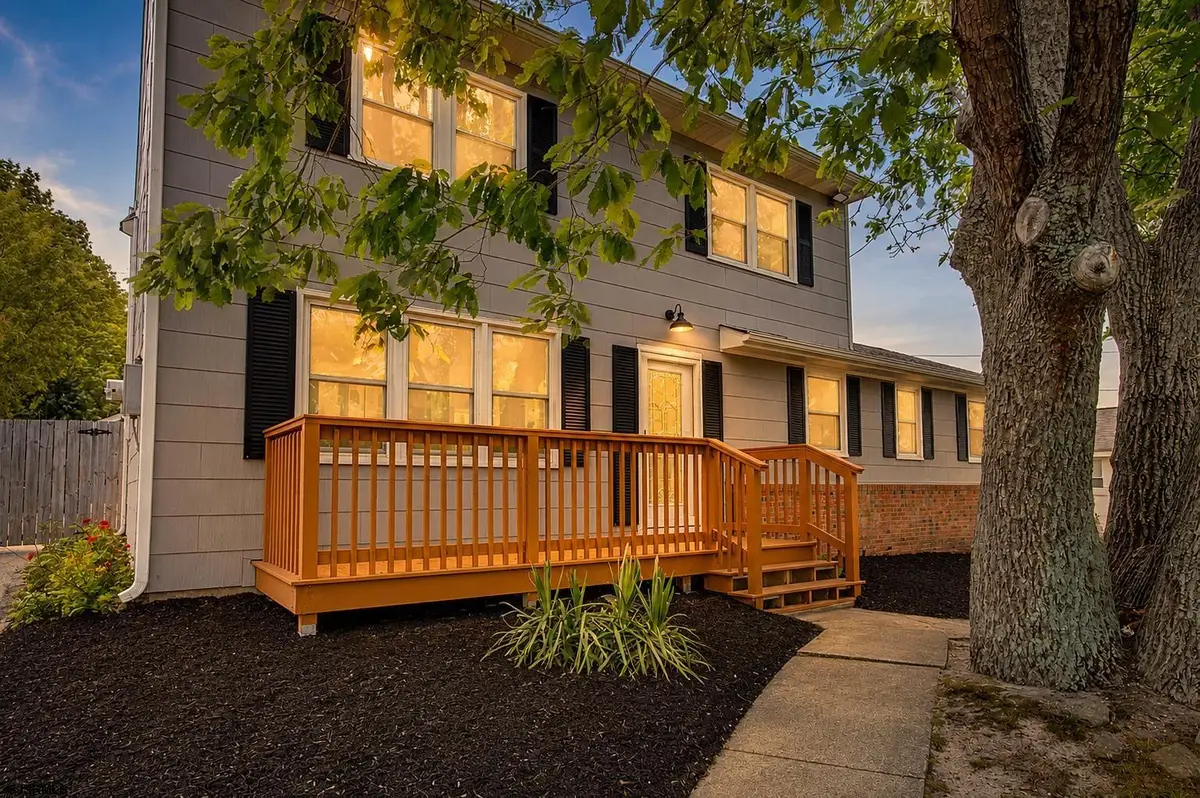 918 W Connecticut Ave, Somers Point, NJ 08244 - #1