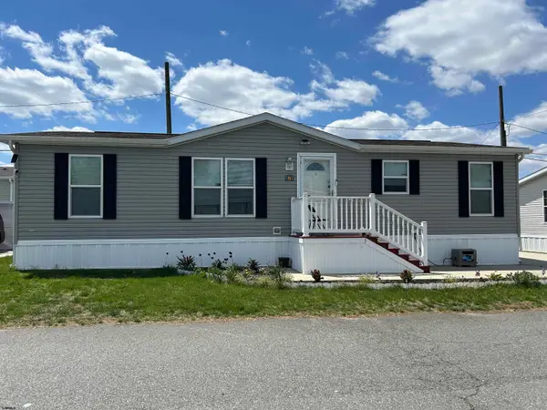 7 Stanton, Egg Harbor Township, NJ 08234