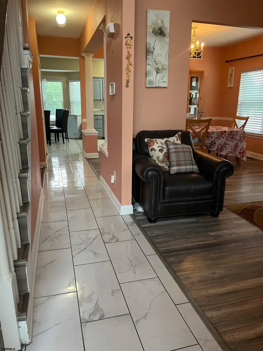 214 E Kennedy Dr, Egg Harbor, NJ 08234 - #3
