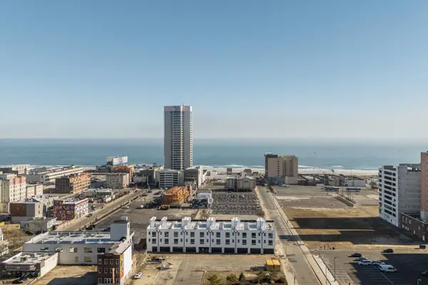 101 B Westminster Ave, Atlantic City, NJ 08401