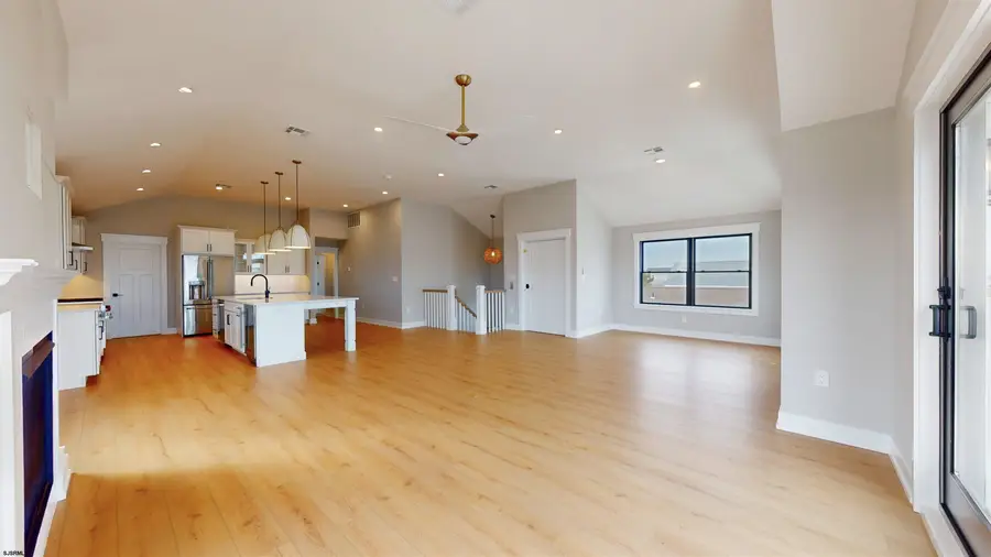 318 S 10th, Brigantine, NJ 08203-7109 - #3