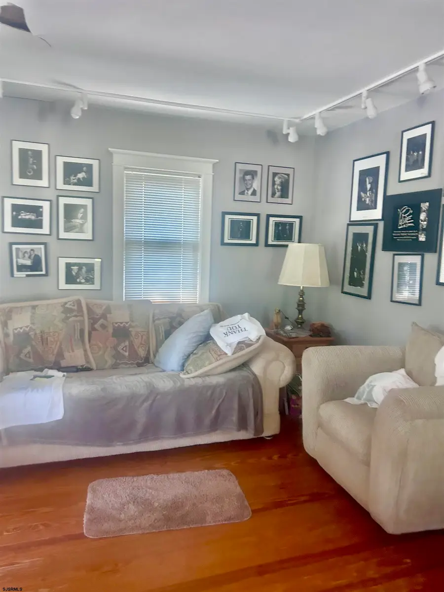 17 E Rosedale Ave, Northfield, NJ 08225 - #2