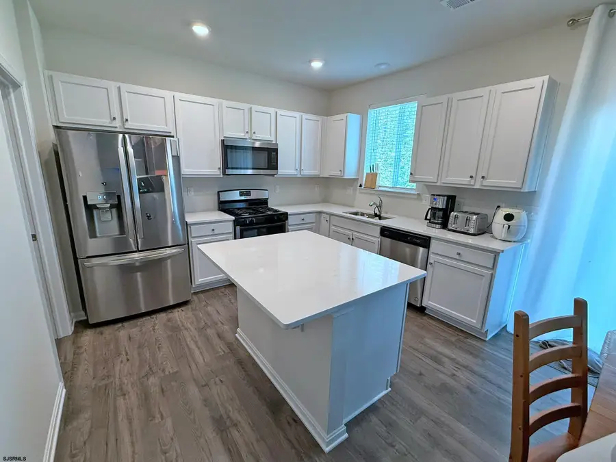 225 Crystal Lake Dr, Egg Harbor, NJ 08234 - #2