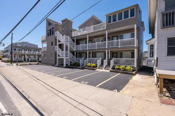 9517 Atlantic Ave #A-7 & Parking Space P-6, Margate, NJ 08402