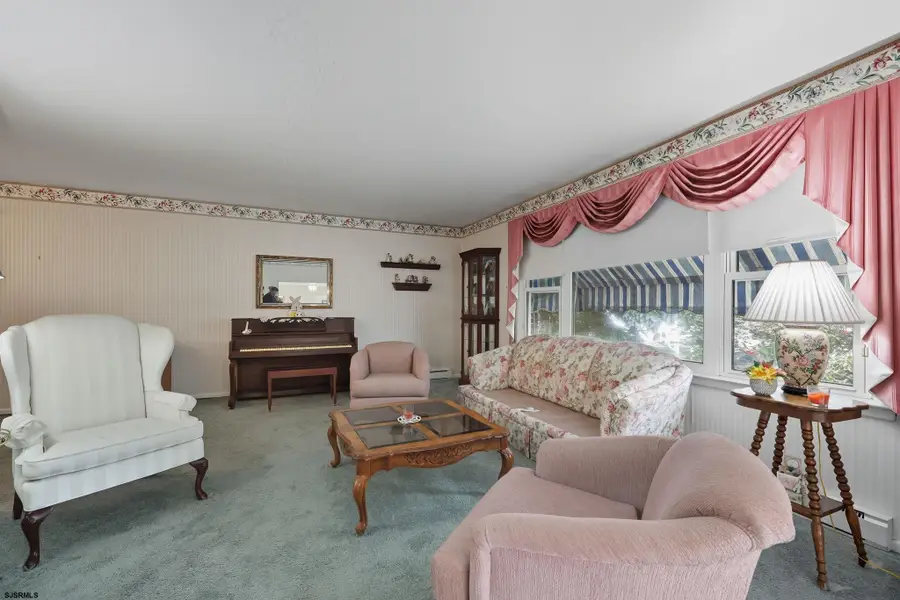 507 N Douglas Ave, Margate City, NJ 08402 - #3
