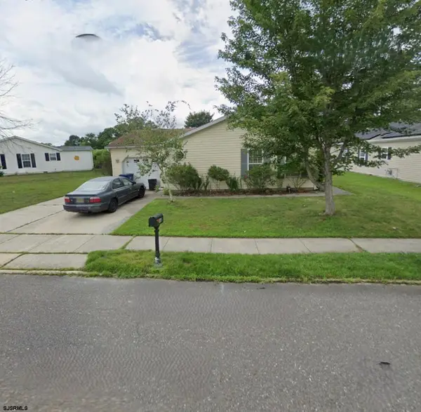 106 Baltusrol Dr, Mays Landing, NJ 08330