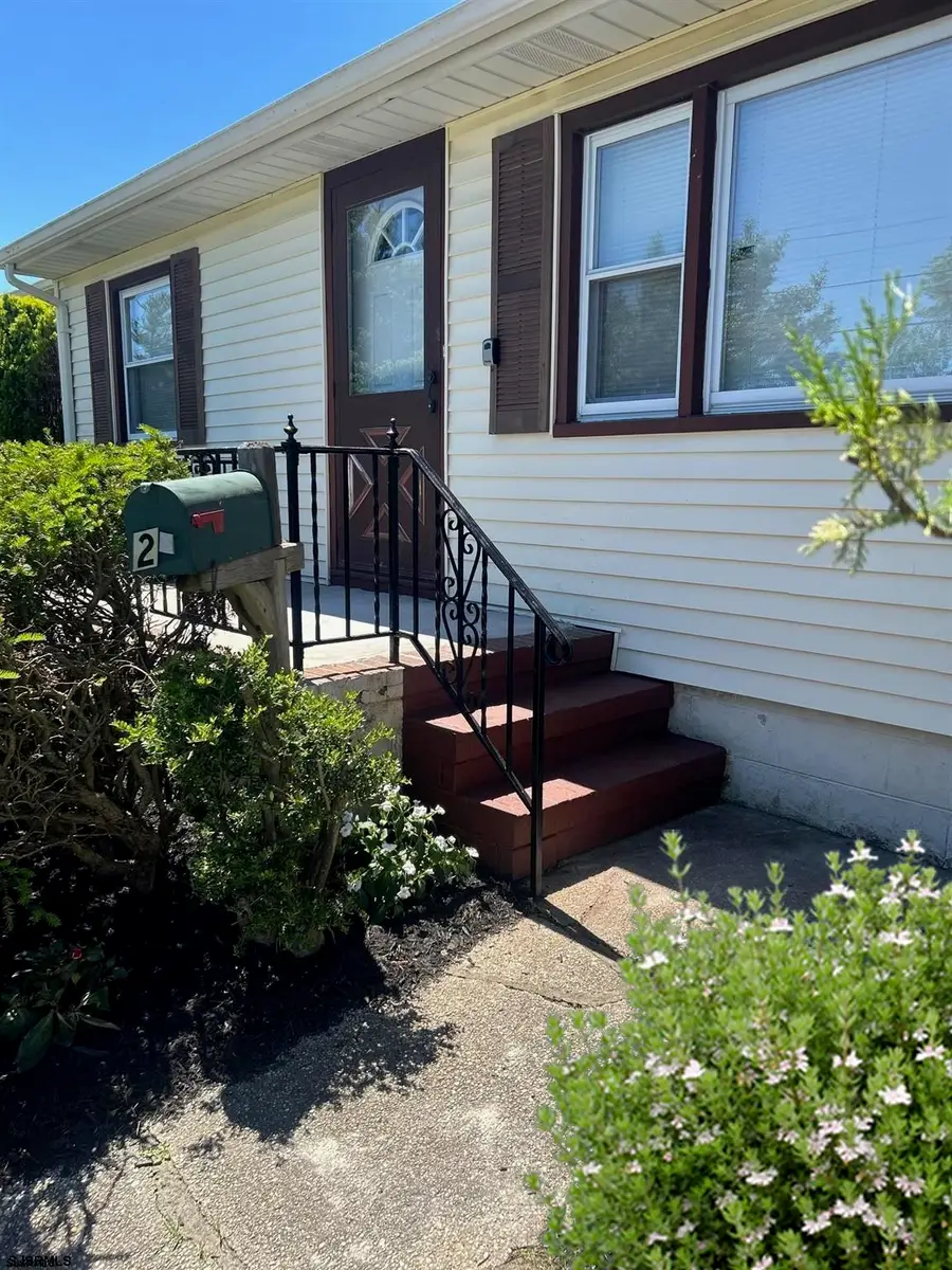 21 Larchmont Dr Dr, Pleasantville, NJ 08232 - #3