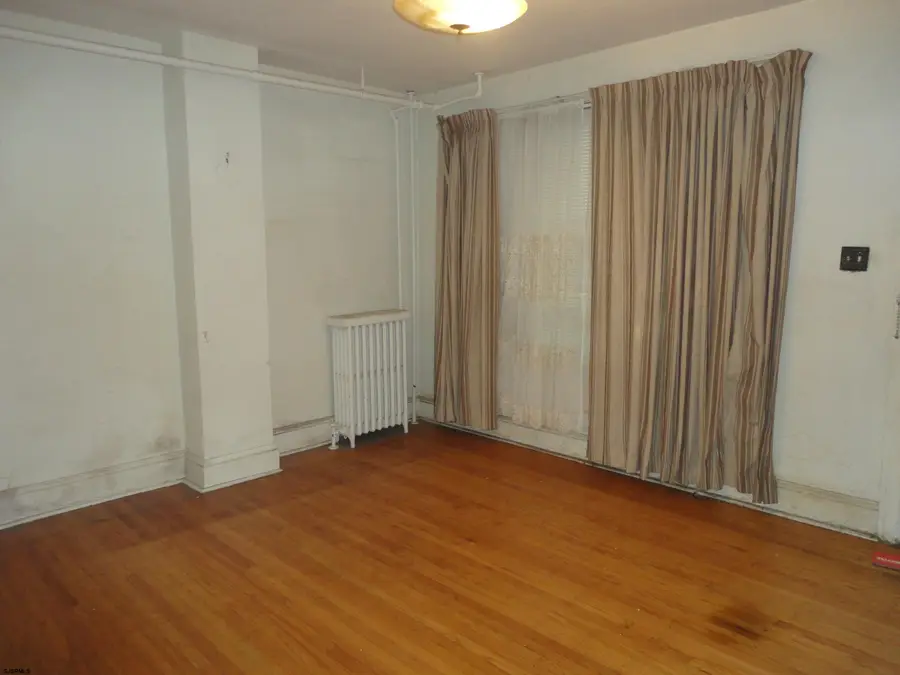 608 N Ohio Ave, Atlantic City, NJ 08401 - #2