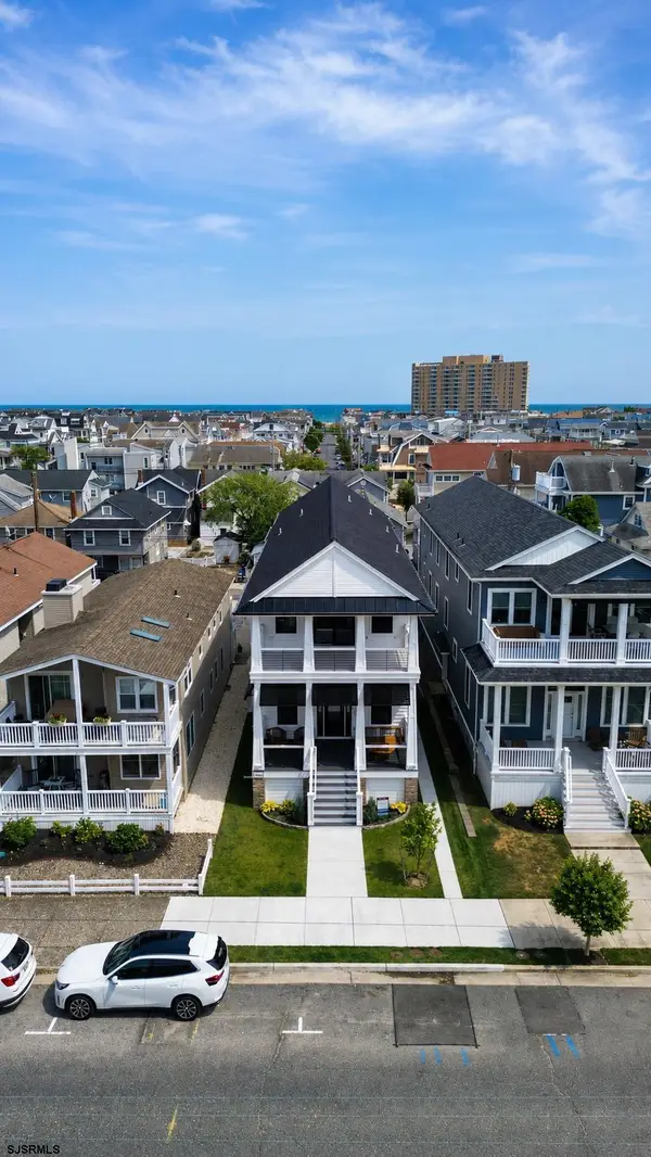 229 Ocean Ave #2nd Fl, Ocean City, NJ 08226