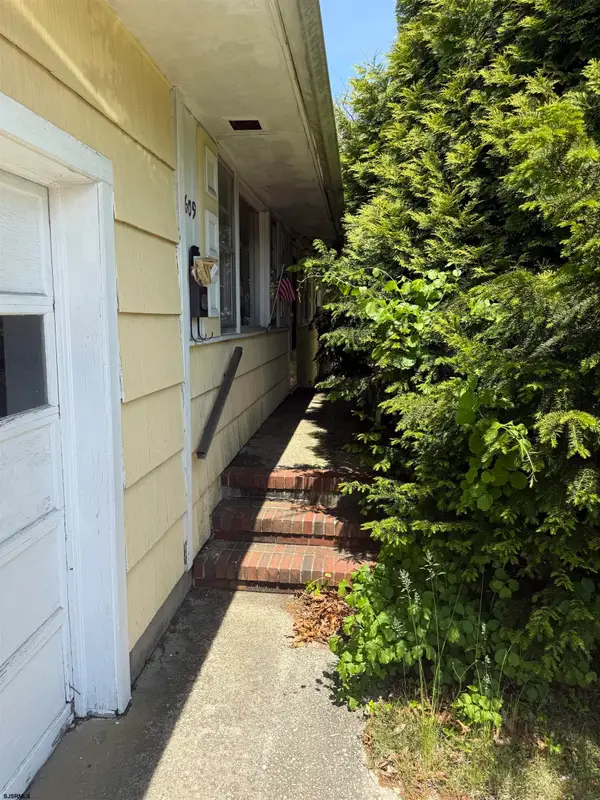 609 Pitney Road, Absecon, NJ 08201