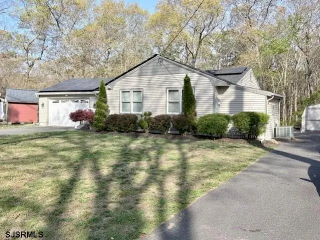 727 S 4th Ave, Galloway, NJ 08205 - #2