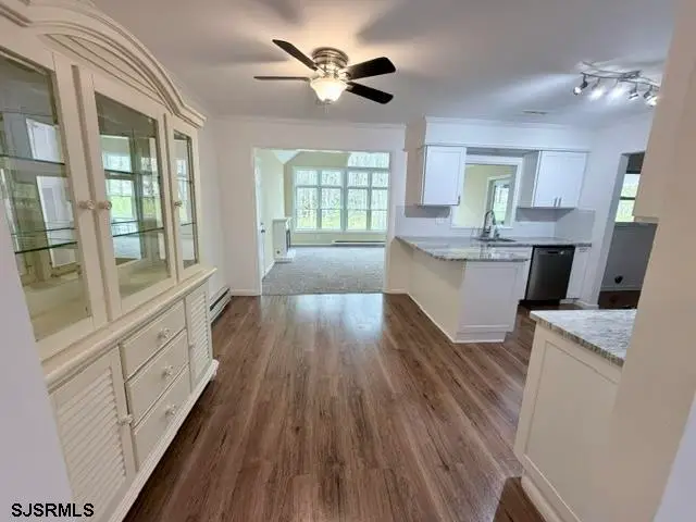 727 S 4th Ave, Galloway, NJ 08205 - #3