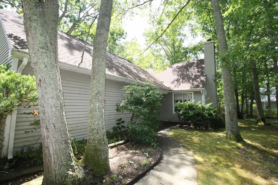 700 Falcon Crest Ct, Galloway, NJ 08205 - #2