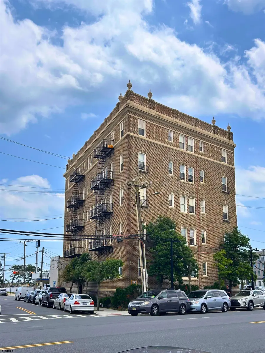 2 S Hartford Ave #C1, Atlantic City, NJ 08401 - #2