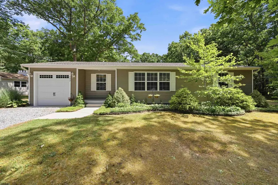 302 Dogwood Ave, Egg Harbor, NJ 08234 - #3