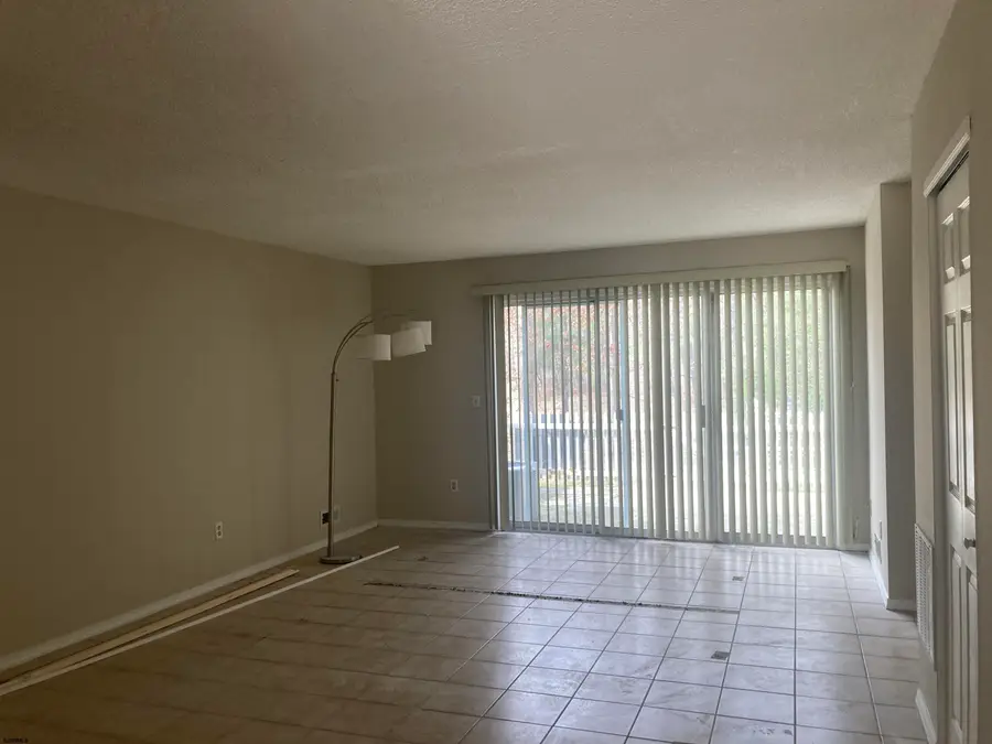 19 Mohave Dr #19, Galloway, NJ 08205 - #3