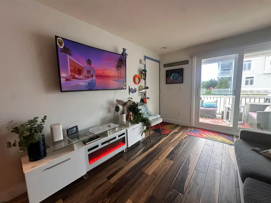 401 37th St S Street #5, Brigantine, NJ 08203 - #3
