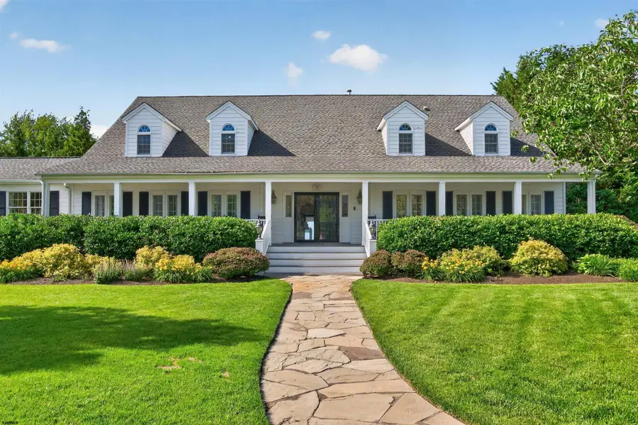 130 E Essex Ave, Linwood, NJ 08221 - #2