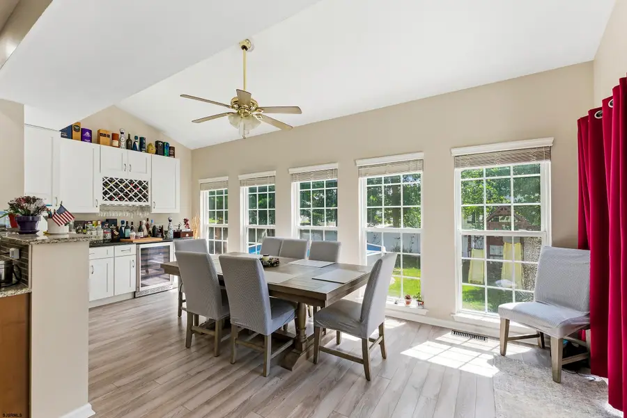 137 Delaware Ave, Egg Harbor, NJ 08234 - #2