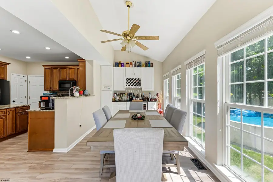 137 Delaware Ave, Egg Harbor, NJ 08234 - #3