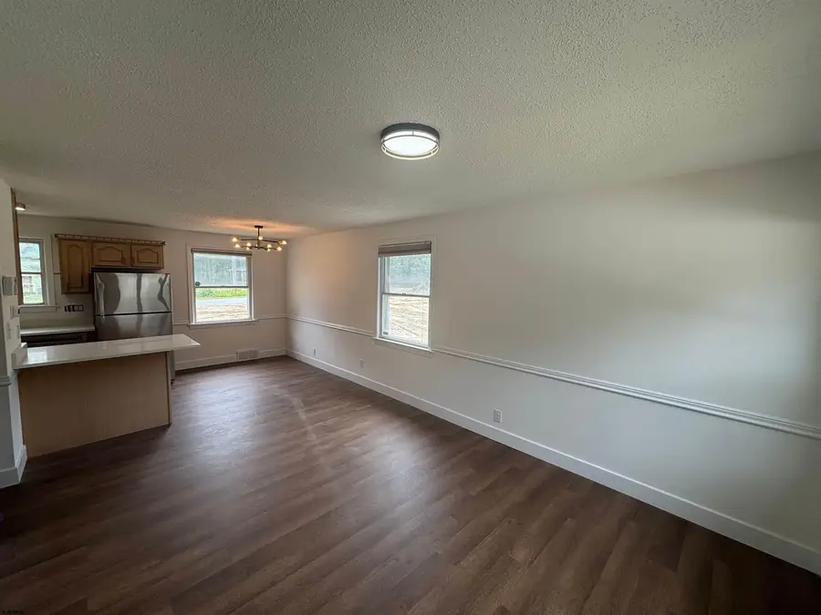 100 Wisteria Street, Egg Harbor, NJ 08234 - #2