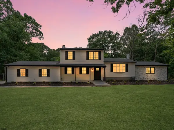 223 Dogwood Ave, Egg Harbor Township, NJ 08234
