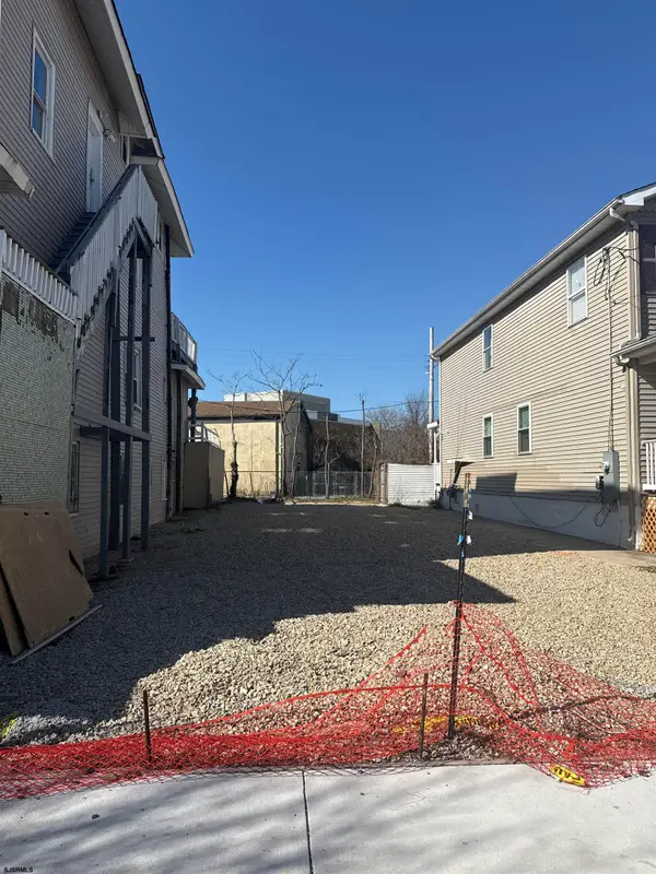 404 N. Ohio Ave, Atlantic City, NJ 08401