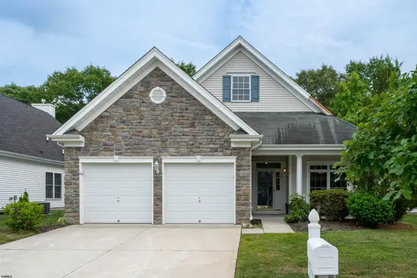 120 Snowdrop Road, Egg Harbor Township, NJ 08234