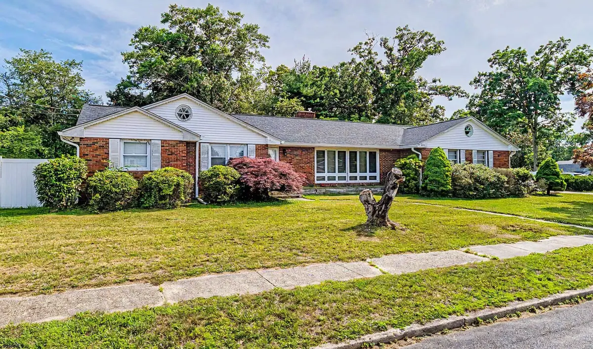 207 W Arctic, Minotola, NJ 08341 - #1