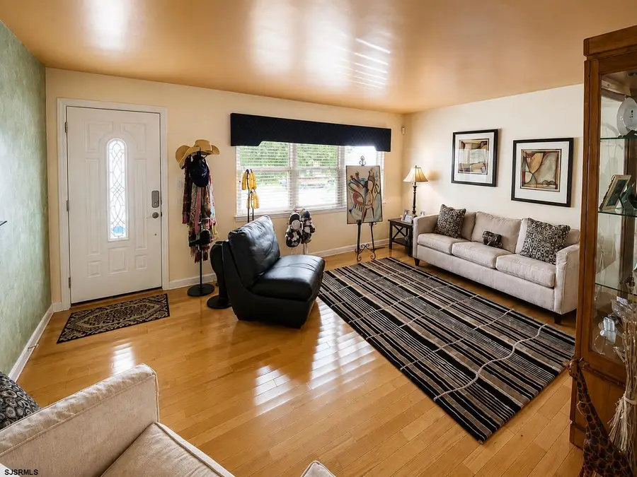 5901 Marshall Avenue, Ventnor Heights, NJ 08406 - #2