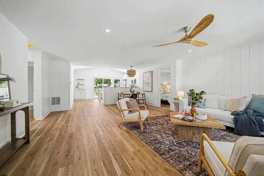 7 Violet Ln, Somers Point, NJ 08244 - #3