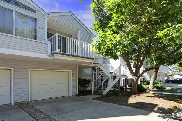 117 Heather Croft #117, Egg Harbor Township, NJ 08234