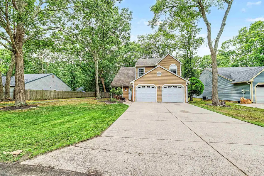 743 Ravenwood Dr, Galloway, NJ 08205 - #2