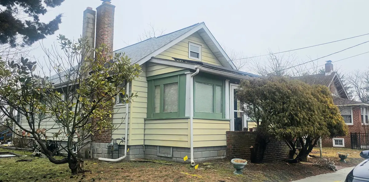 30 W Ridgewood Ave, Pleasantville, NJ 08232 - #1