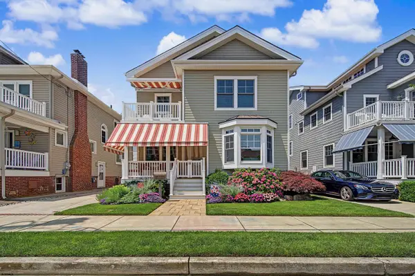4 S Huntington Ave, Margate, NJ 08402