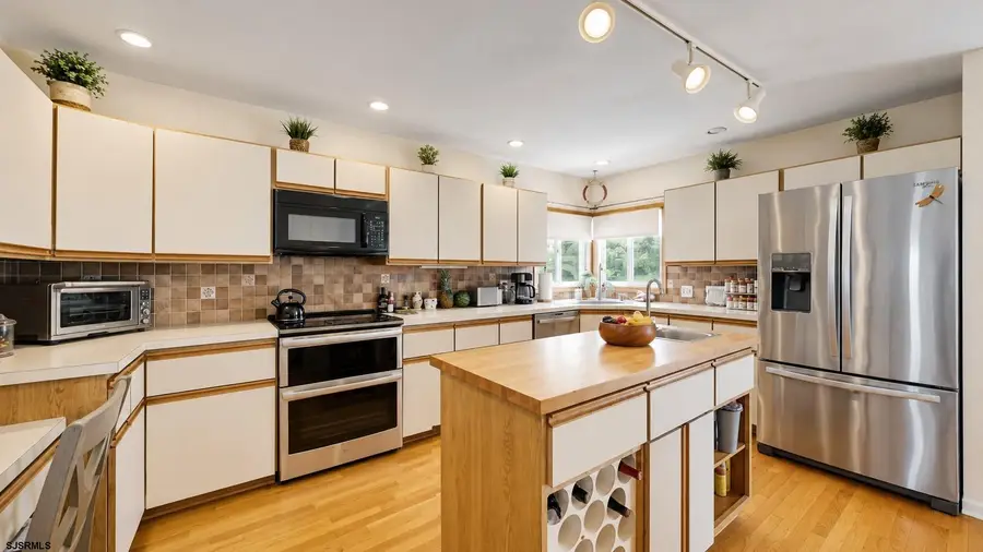 710 N Burghley Ave, Ventnor City, NJ 08406 - #3
