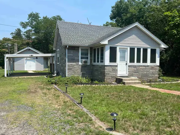 5721 2nd Street, Mays Landing, NJ 08330