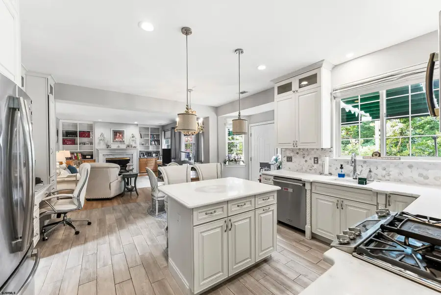 109 Frenchman Dr, Deptford, NJ 08096 - #3