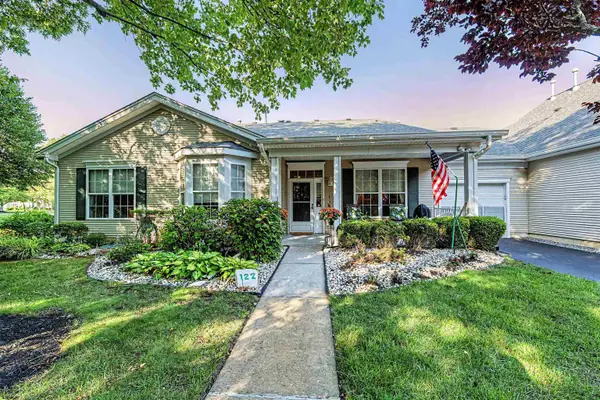 122 Newcastle Ct, Galloway Township, NJ 08205