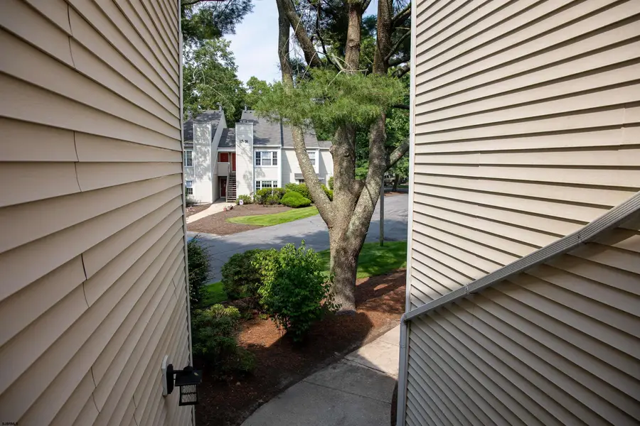 4 Pheasant Meadow Dr #4, Galloway, NJ 08205 - #3