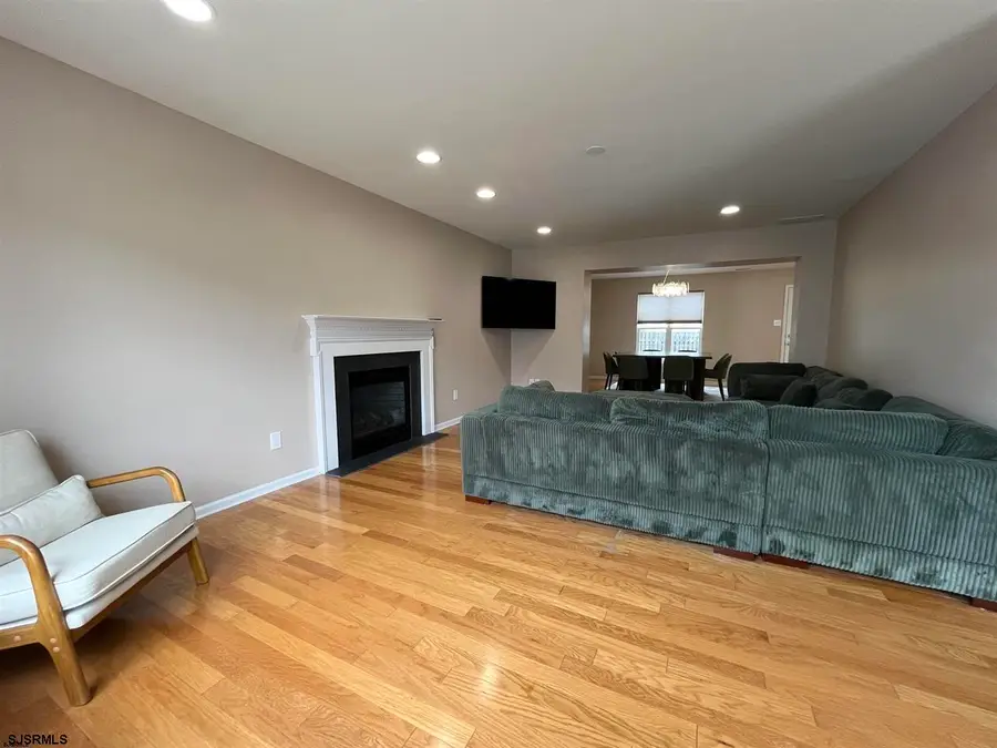 807 N Victoria, Ventnor Heights, NJ 08406 - #2