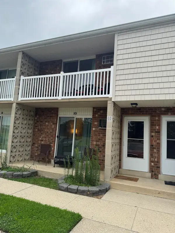 10 Toni Lynn Ct #10, Hammonton, NJ 08037