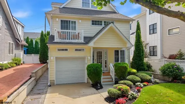 113 N Pembroke Ave, Margate, NJ 08402